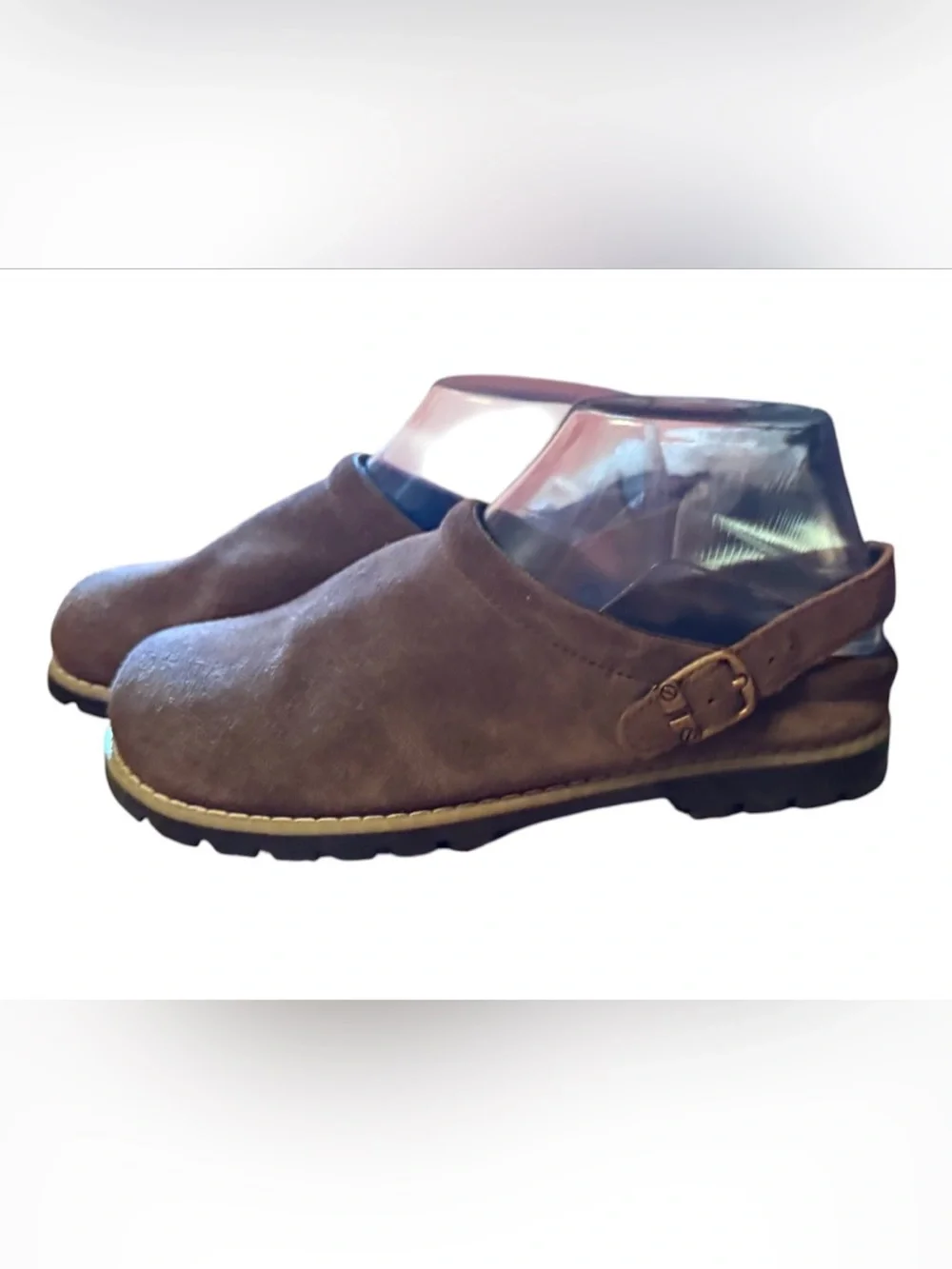 L'AMOUR Girl's Brown leather Suede Clogs